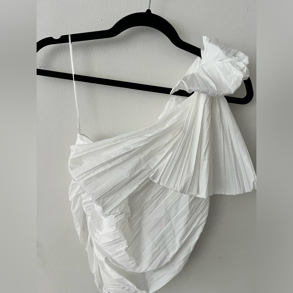 ZARA ONE SHOULDER TIE TOP